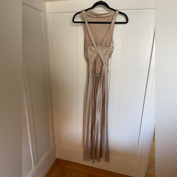 NWOT Reformation Reformation Casette Silk Maxi Dress in Sand Tan - size 6 - Picture 8 of 13